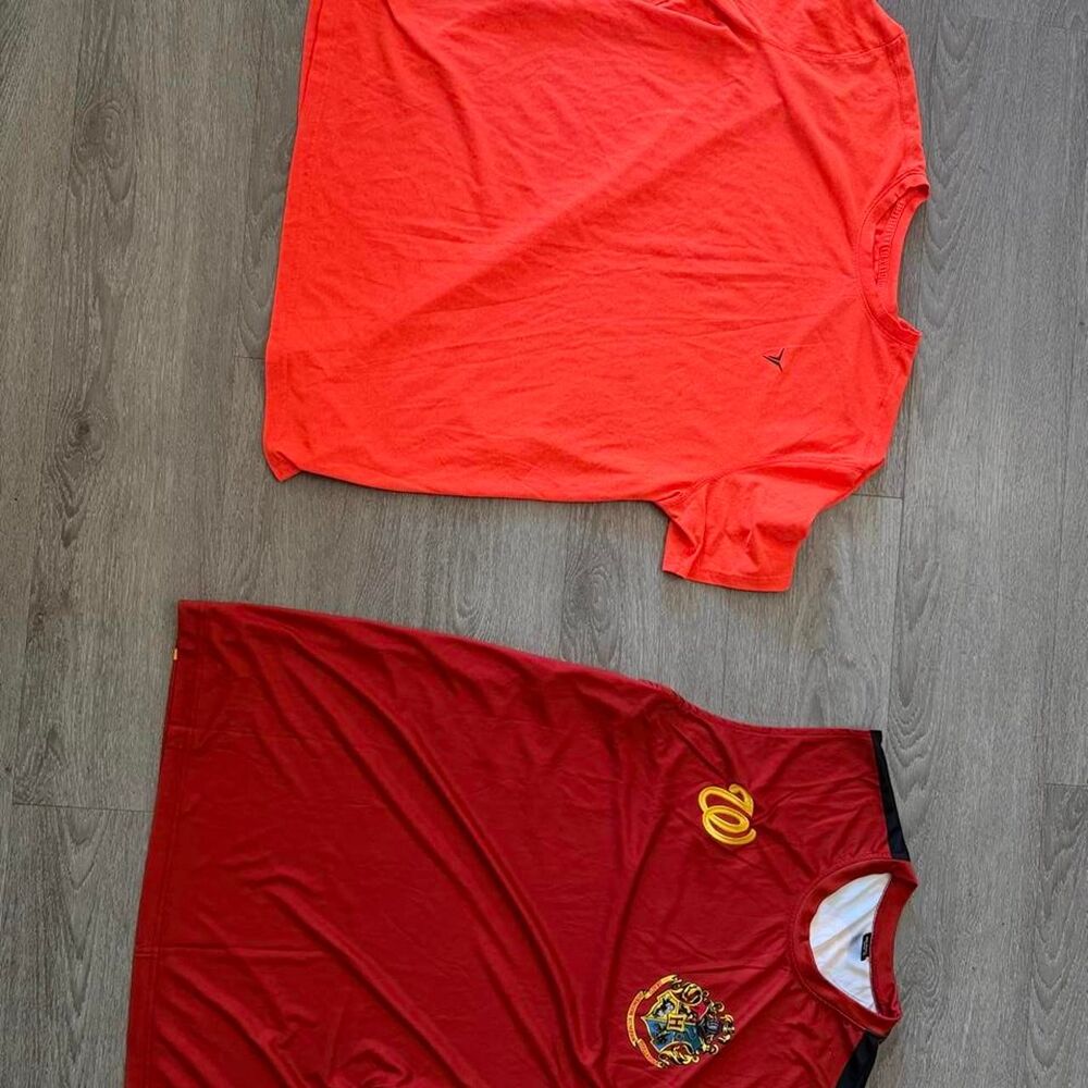 Old-navy Men's Red and Orange T-shirt